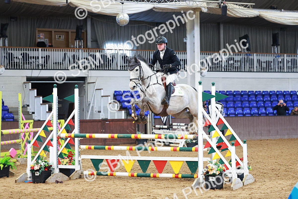 SBM_002911 - Class 9 - Senior Discovery - 1.00m