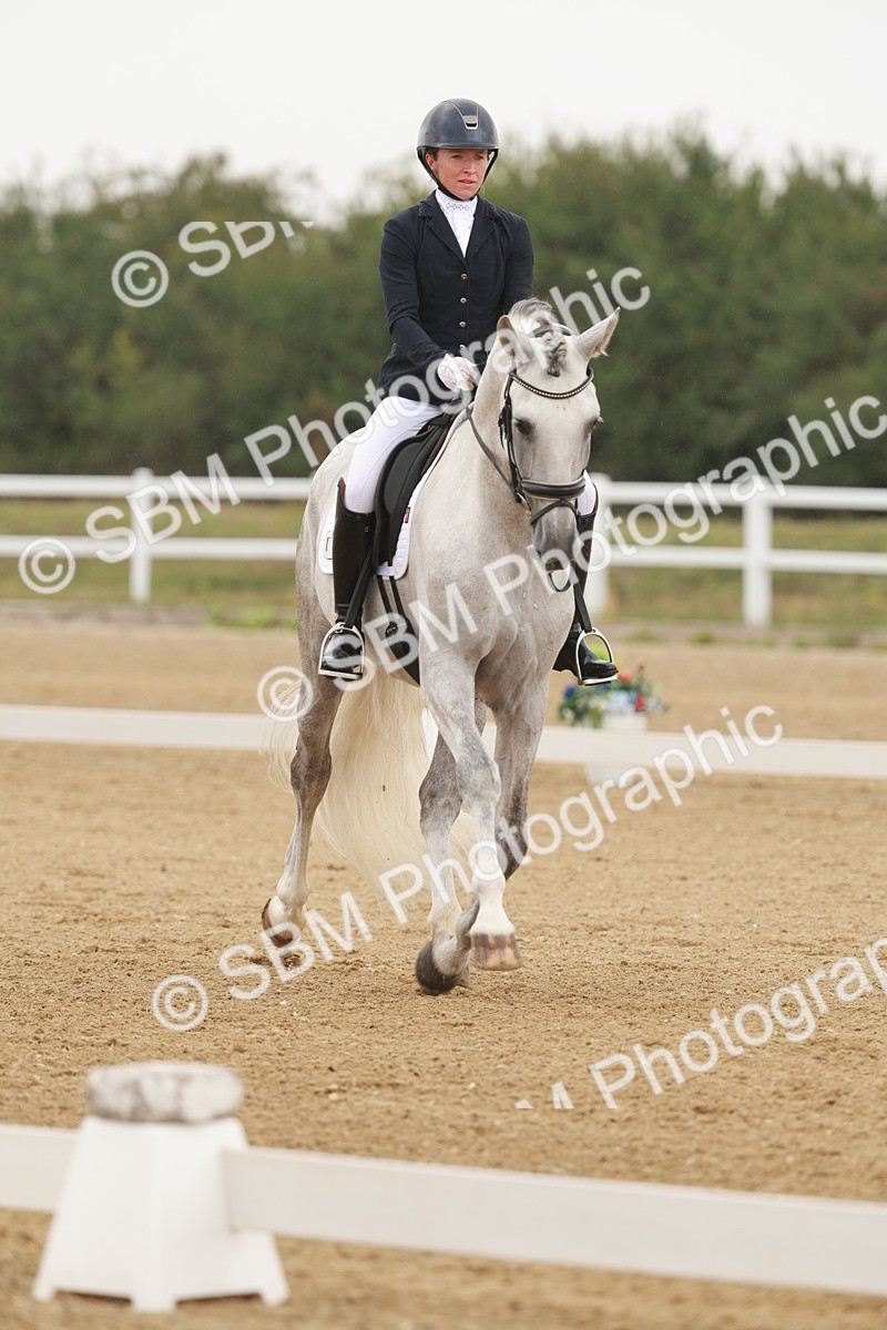 SBM_009949 - Class 11 - Elementary 6 - 12.40-13.36