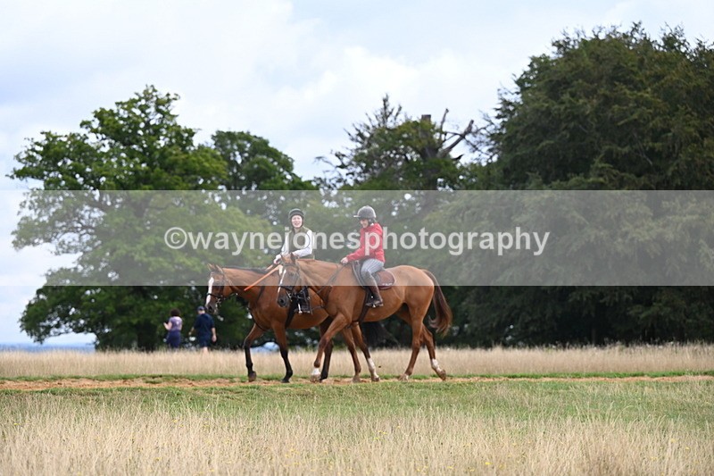 DSC_4055 - Time at Statue 09:50 to 11:09