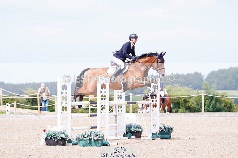 240803A-105914-07329 - Cls 29 Snr Foxhunter