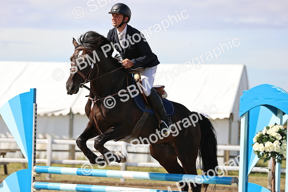 SBM_009259 - Class 7 - Senior Discovery - 1.00m Open