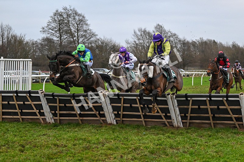 110124-Race 6-Shantou Moon-3038 - Race 6