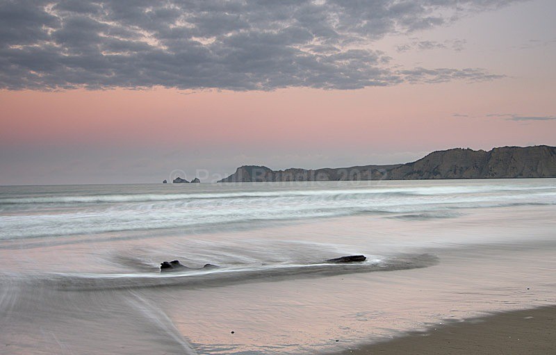Tolaga Bay sunrise-2 - New Zealand North Island