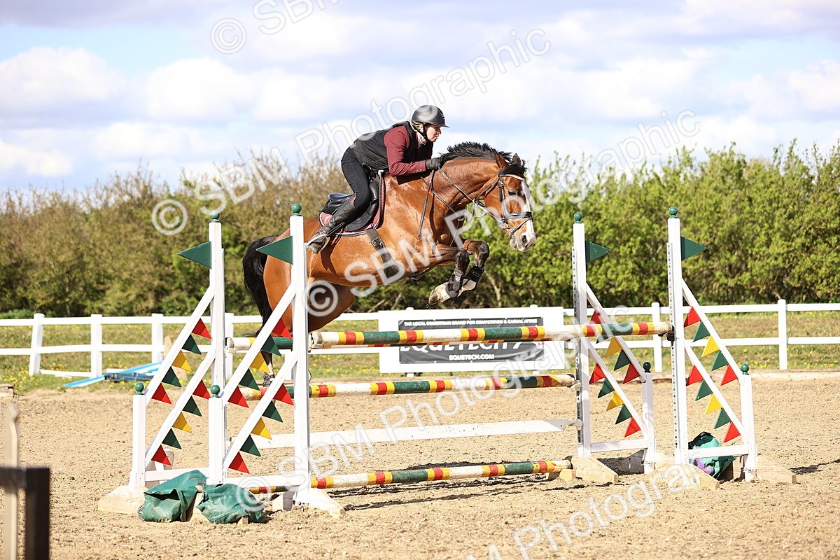SBM_004941 - Class 19 - Senior Foxhunter - 1.20m