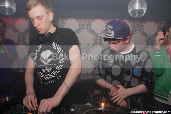 045 - Soul:ution vs Strange Fruit  28.05.10