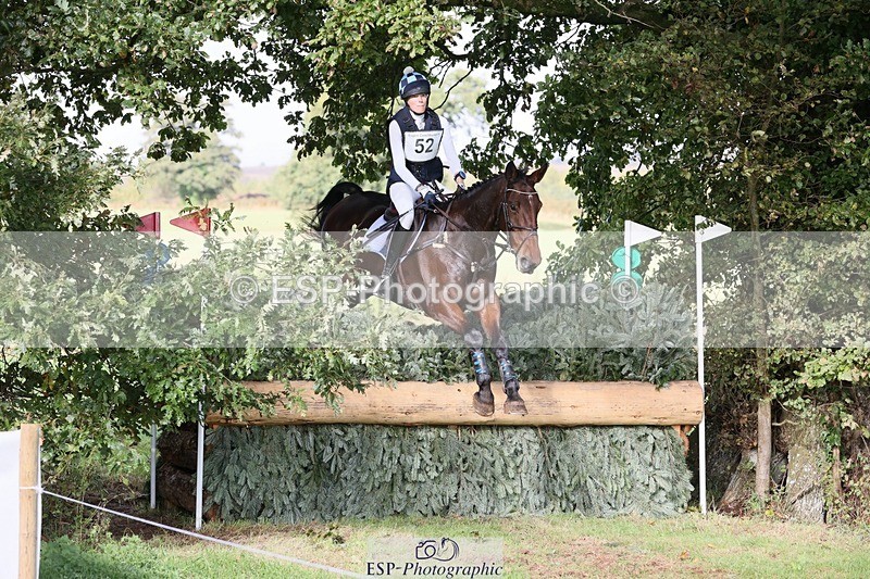231020-114525-06807 - 052-SHANNONDALE.COURAGE-Georgina.Beeby.Wynn-XC