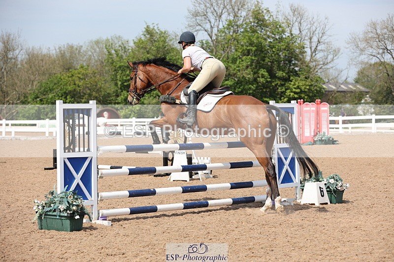 240510A-145424-07916 - Cls 17 1.05m National Am Quali