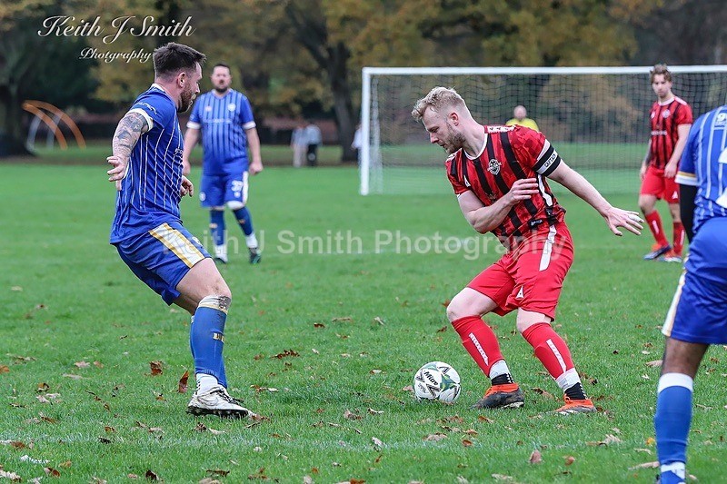 9KJS1485 - Nene League Sunday 16th November 2025 Abington Park