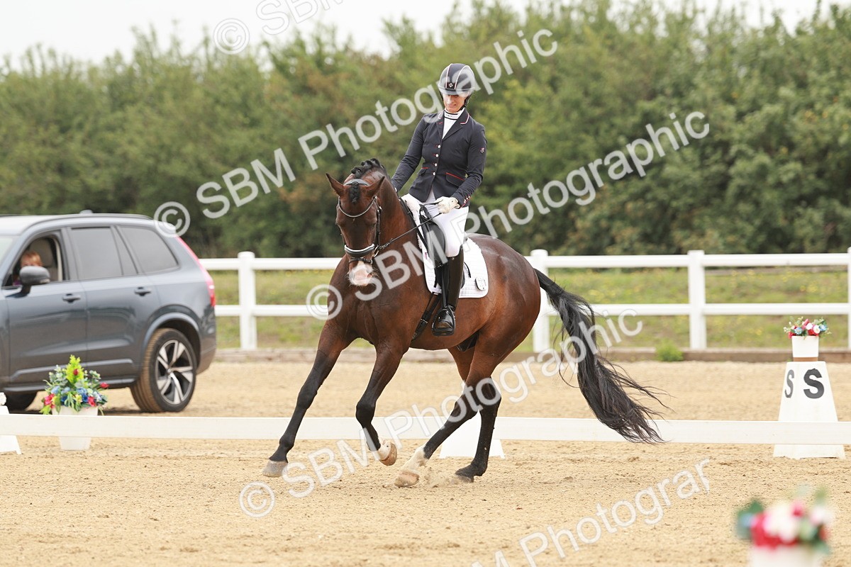 SBM_009880 - Class 11 - Elementary 6 - 12.40-13.36