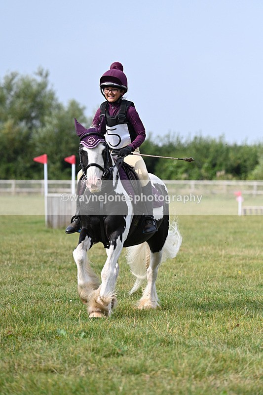 WJ7_5698 - 40cm XC Time 10:37 to 10:56