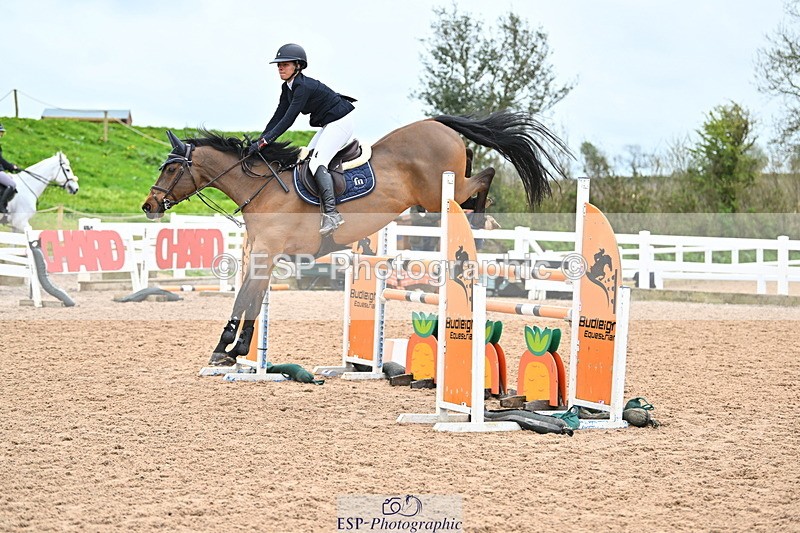 240501A-135749-00912 - Cls 8 Snr Foxhunter and 1.20m Open