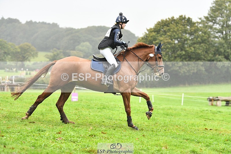 231021-104457-14208 - 643-MIH.TOPGUN-Ellie.Nicholson-SC+XC