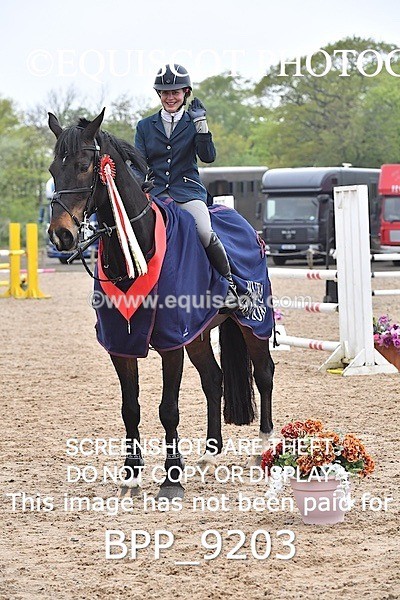 BPP_9203 - CLASS 29 SUN Veterans Show Jumping