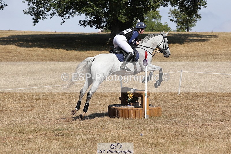 250824A-150420-39166 - 2128-Emily.Jones-Chesham.Rose