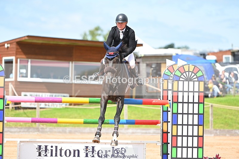 230721A-153103-07279 - Cls 10, 2 Star Big 1.45m Start to break