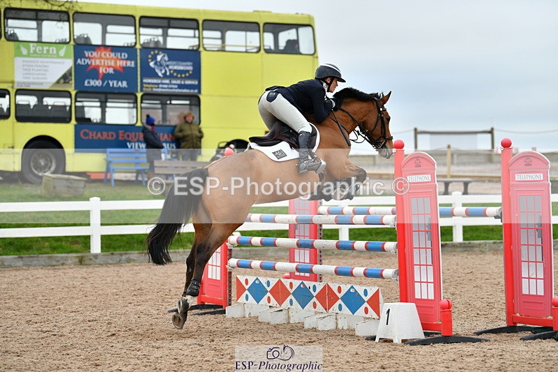 240112A-142123-01162 - Cls 6 Foxhunter and 1.20m Open