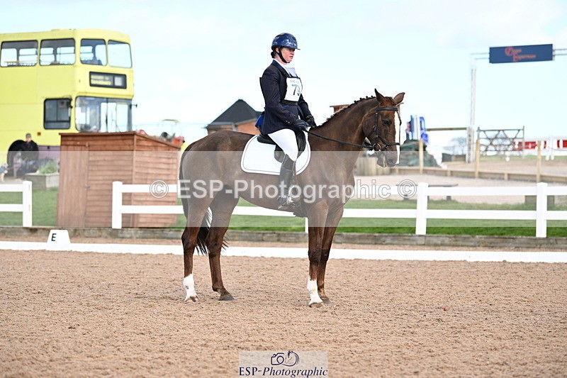 240324A-140246-03820 - Novice 27, 12.30 to 13.50