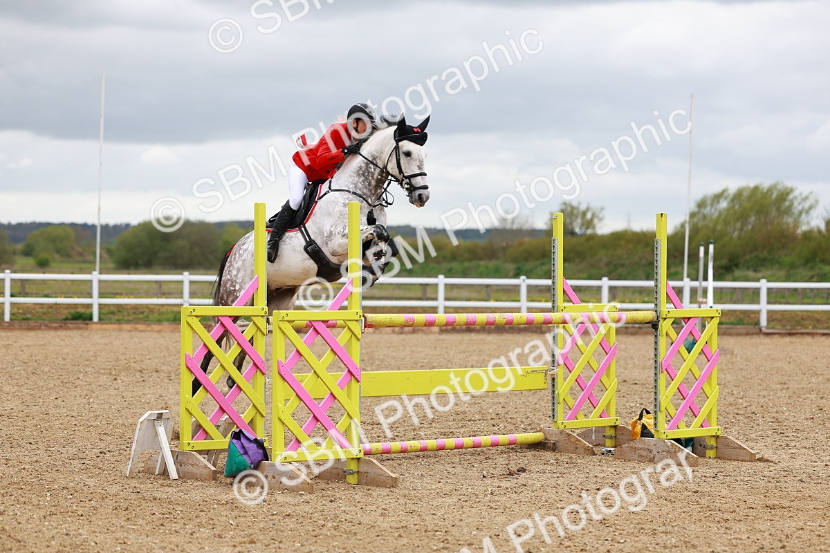 SBM_002607 - Class 11 - Senior Foxhunter - 1.20m