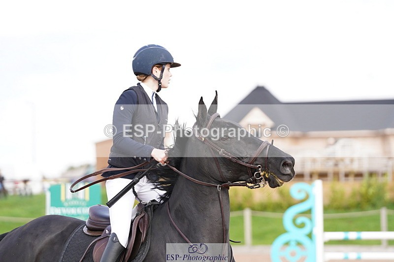 241004A-113138-00239 - Fri 02 Snr 1.05m Open