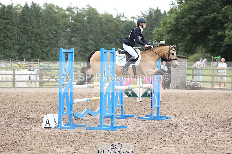 240804-114312-12777 - 452-Poppy_Turriff-MYSHALL_ROBBY