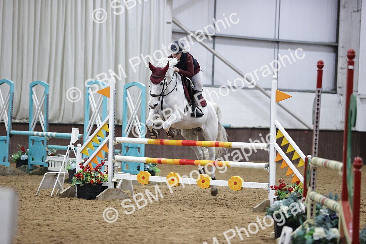 SBM_000882 - Class 3 - Nupafeed Supplements Senior Discovery/ 1m Open