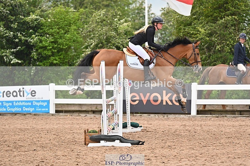 260508-085333-04262 - Cls 17 British Novice and 90cm Open