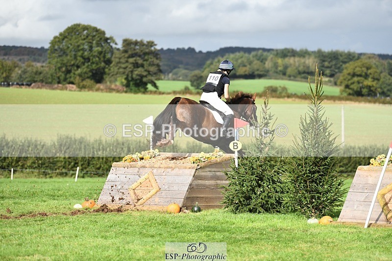 231020-135727-09621 - 110-MARTINS.IRISH.EDDIE-Allegra.Cowley-XC