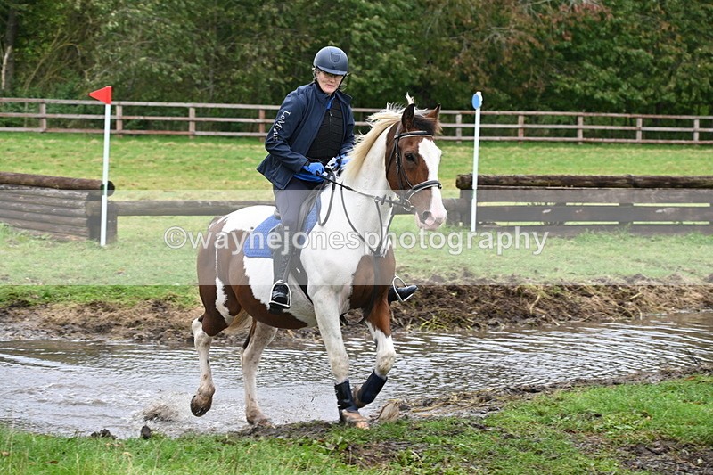 WJ6_7655 - Time at Photographer 13:23 to 13:49