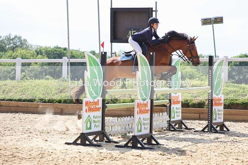 3E7A1306 - Class 14: Senior 1.15m Open