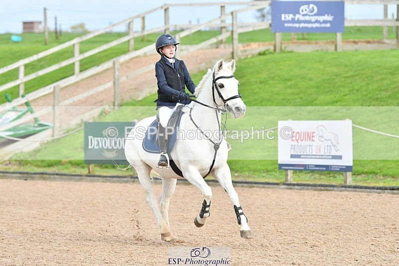 251026-114920-02632 - Cls 23+24 80cm Club and Schools