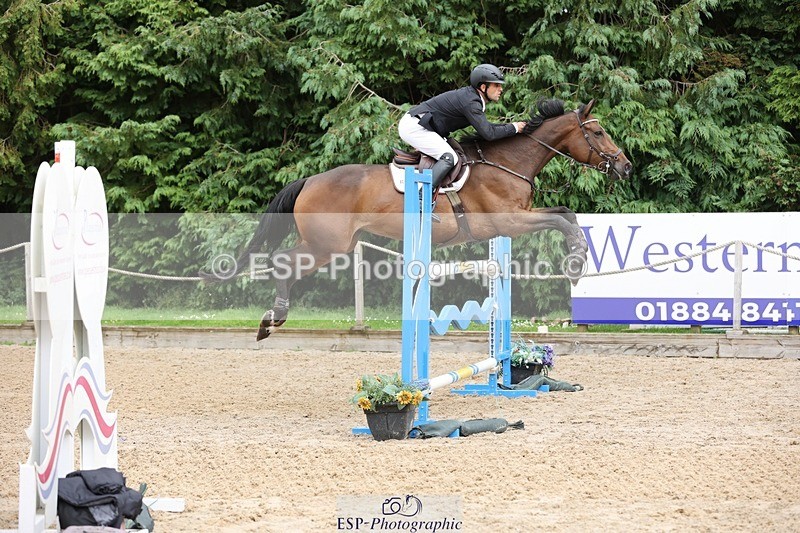 240713-123603-38530 - Cls 153 Foxhunter