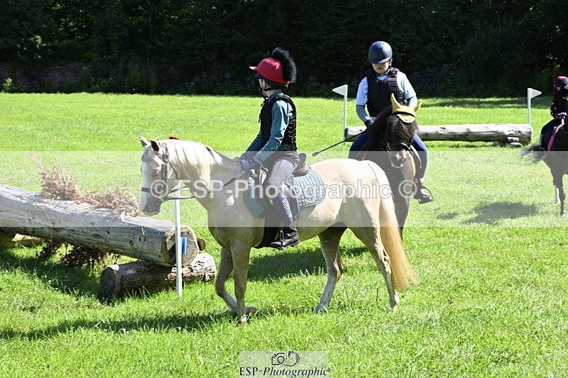 240728B-101545-00606 - Theo's Group XC