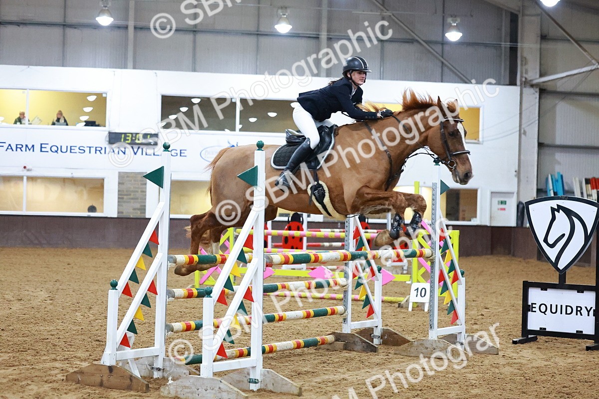 SBM_002000 - Class 4 - Senior Newcomers - 1.10m