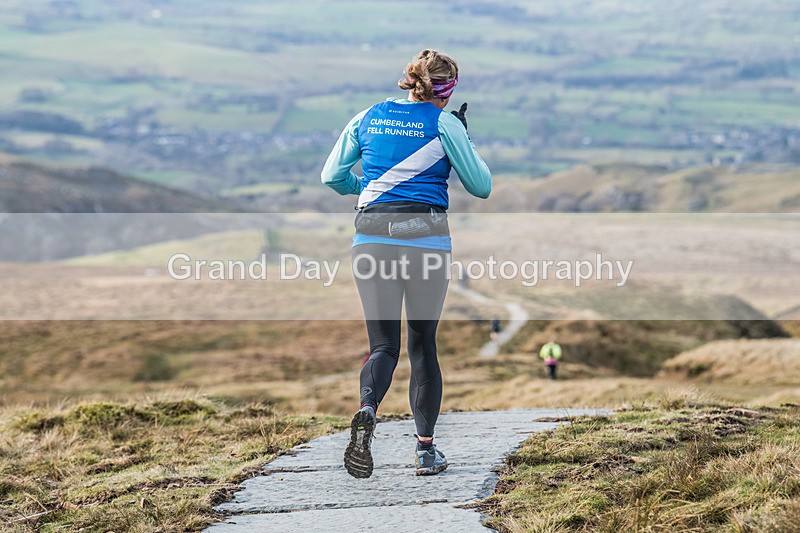 Nine Standards-890 - Nine Standards Fell Race Thursday 1st January 2026