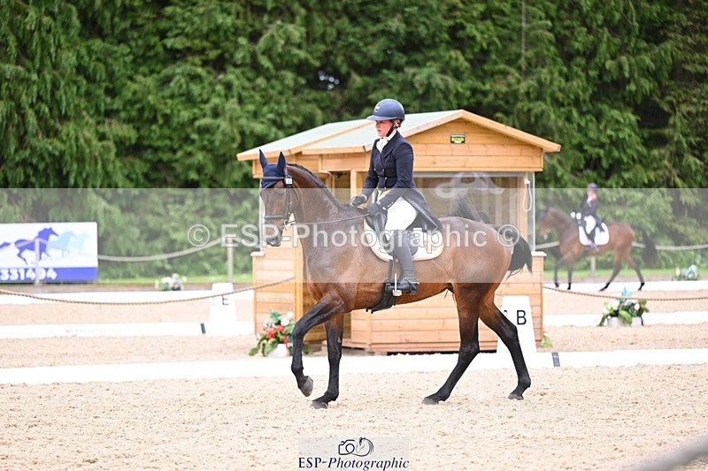 240524-120617-09168 - 524-BALLYVALLY_BAY-Rachel_Rendle