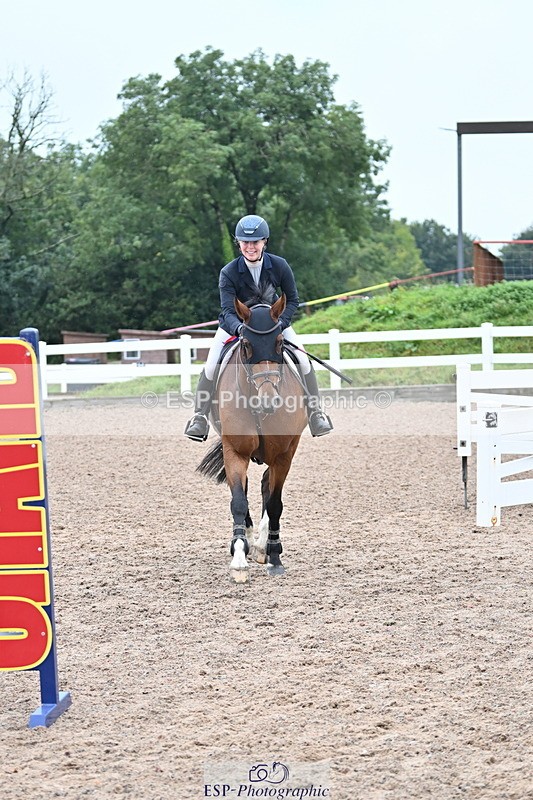 240907A-120821-01373 - Cls 8 1.05m Amateur Qualifier