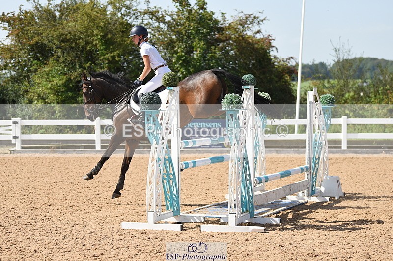 230906A-130526-00416 - Newcomers & 1.10m Open