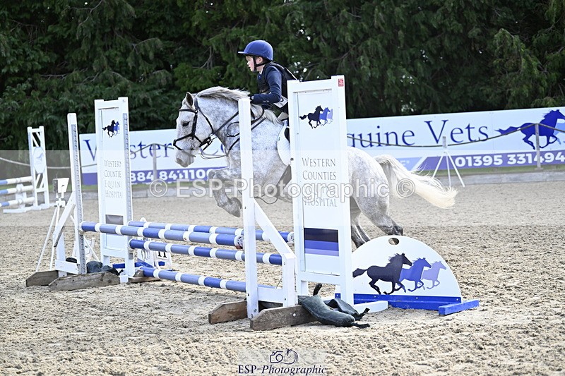 251005A-103358-03364 - Cls 04 GR 70cm