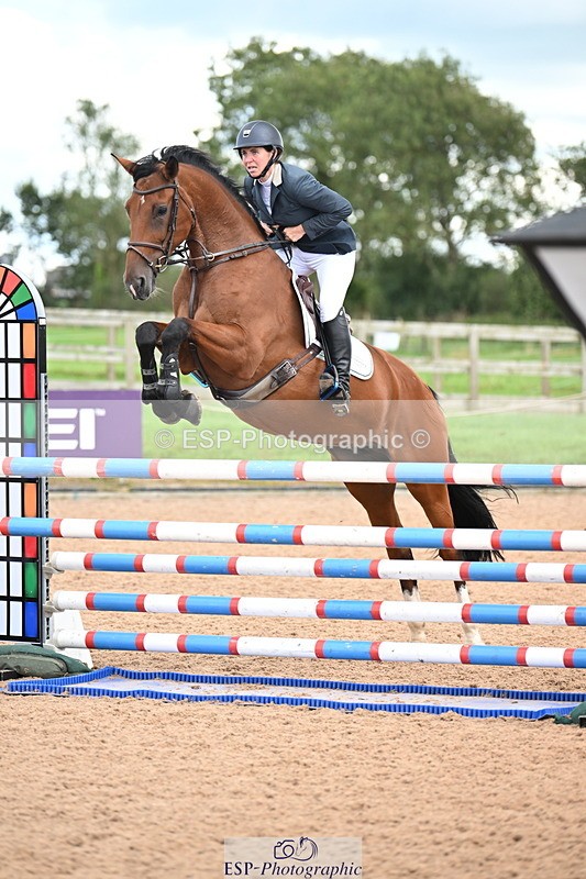 240912A-124212-01530 - Cls 3 Snr Foxhunter