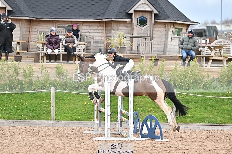 250414-105755-00328 - 80cm Round 1