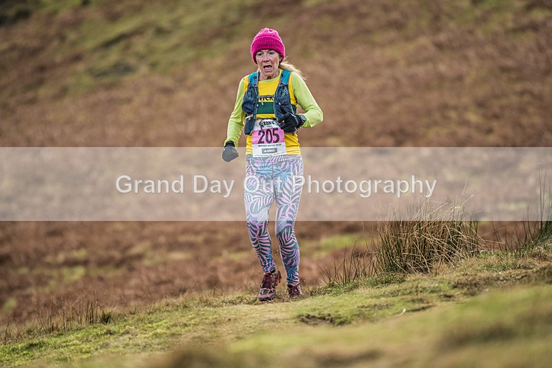 BOS-790 - Kong Running B.O.S. (Barrow, Outerside, Stile End) Fell Race Saturday 24th January 2026