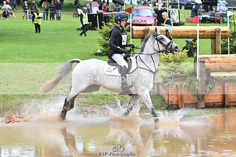 240526-132642-22861 - 421-ASK_FOR_MANCHIER-Tom_Jackson