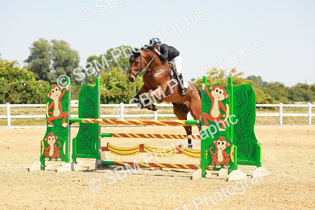 SBM_001651 - Class 4 - Senior Newcomers - 1.10m