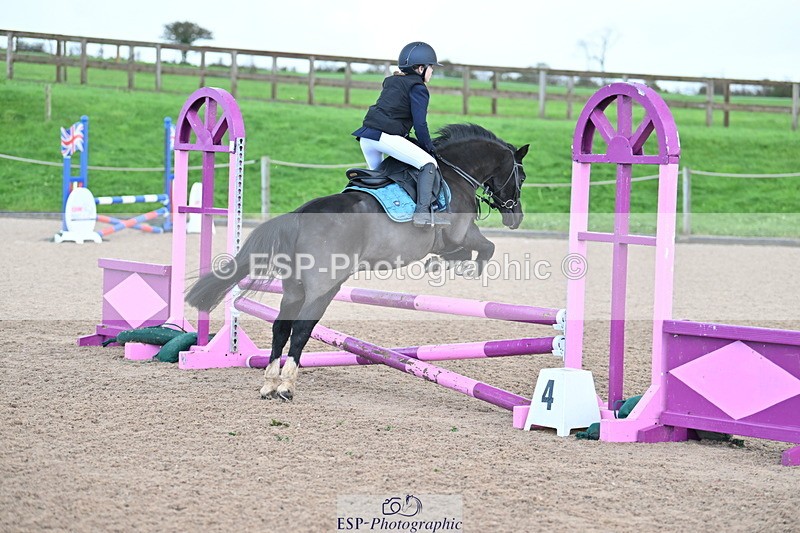 231029A-101504-02660 - 70cm Club and Schools