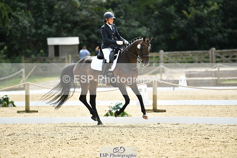 250718A-150610-02546 - 119-Dominique.Mills-Sermaggio