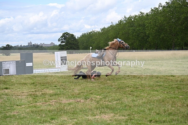 WJ6_5690 - Time at Jump 14:42 to 15:23