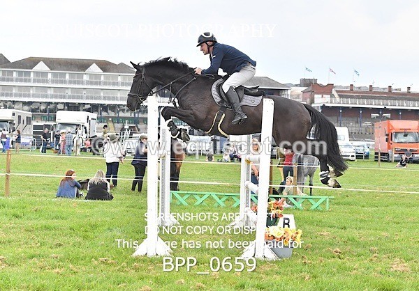 BPP_0659 - CLASS 3 RHS Foxhunter Championship Qualifier