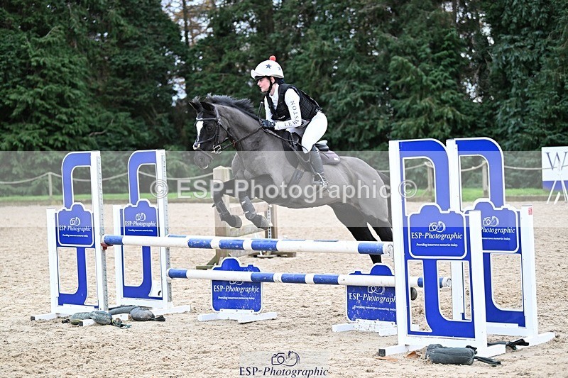 241117-142007-04523 - Cls 3 90-95cm 14.00 to 15.00