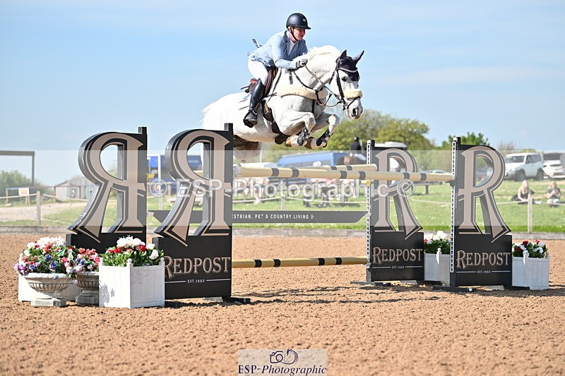 240510A-164210-09252 - Cls 24 National 1.40m Open