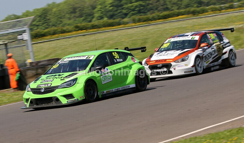  - TCT & TCR UK / VW Racing